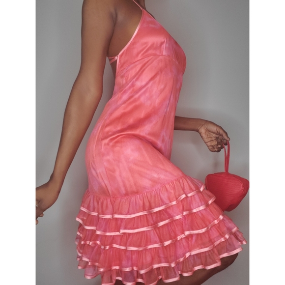 Pink-hued Criss Cross Back Vintage dress - Picture 3 of 6
